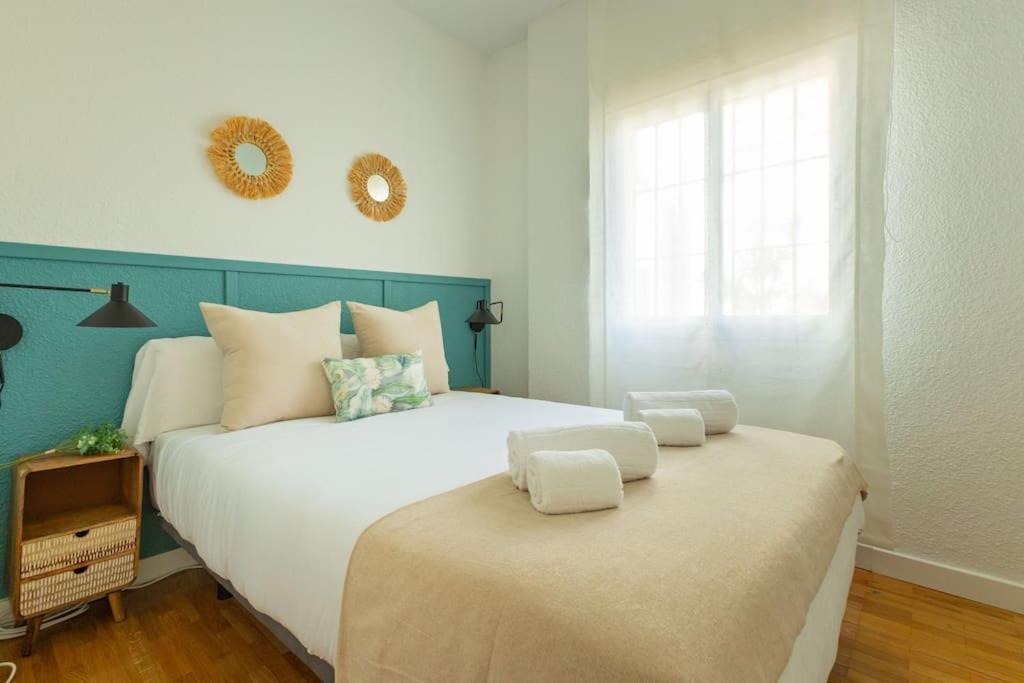 Apartamento Triana Deluxe By Valcambre Sevilla Exterior foto